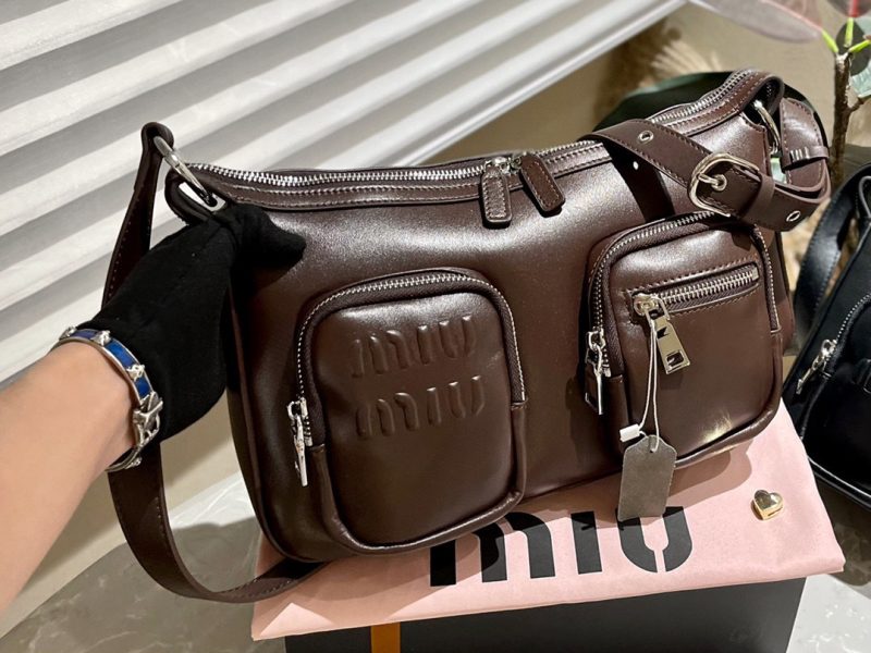 ReplicaDesignerBags 06YA16132