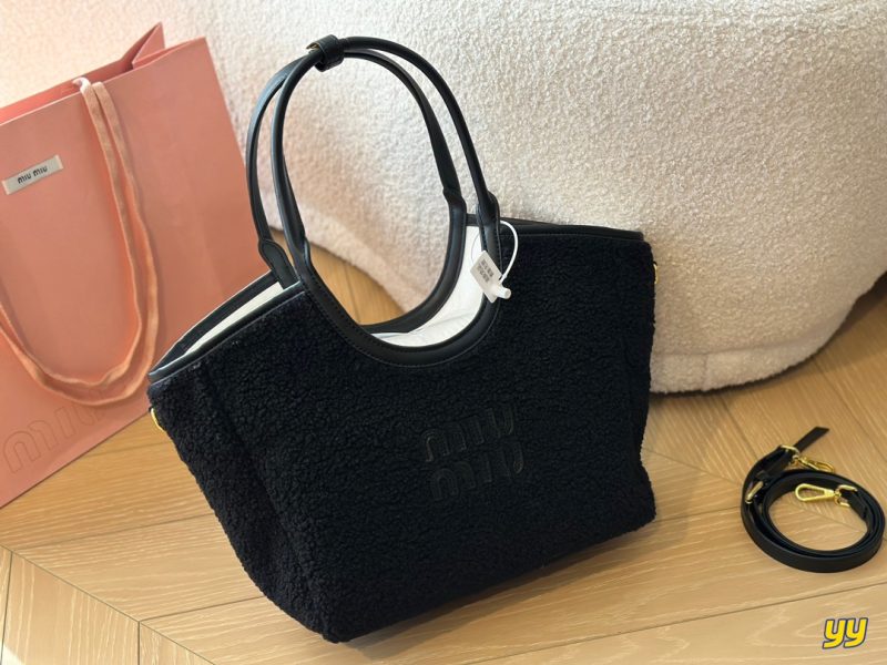 ReplicaDesignerBags 06YA15772