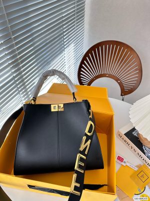 ReplicaDesignerBags 09YA7382
