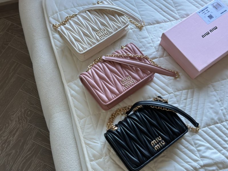 ReplicaDesignerBags 06YA15717