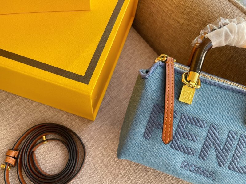 ReplicaDesignerBags 09YA7228