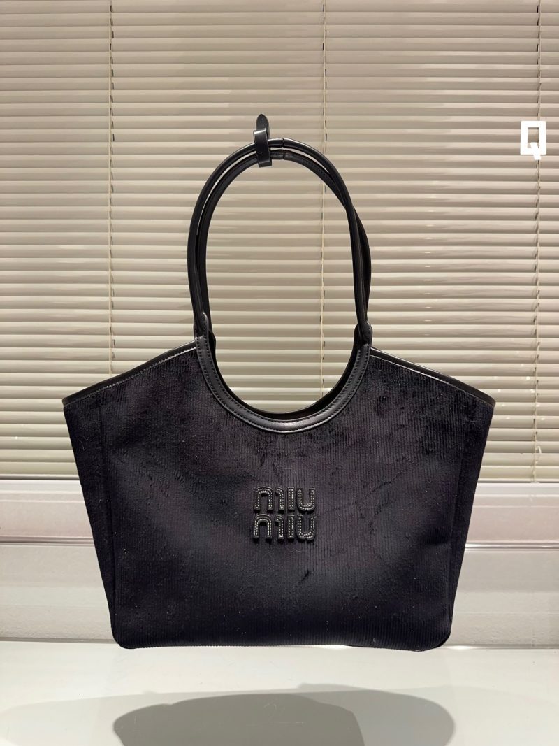 ReplicaDesignerBags 06YA16775