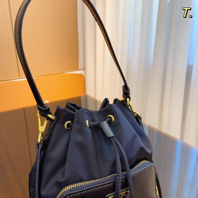 ReplicaDesignerBags 05YA18032