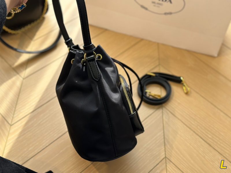 ReplicaDesignerBags 05YA18572