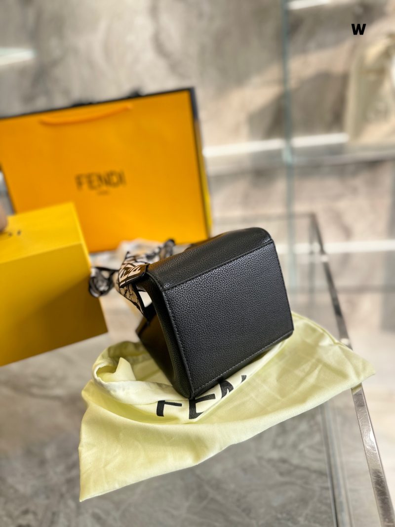 ReplicaDesignerBags 09YA5028