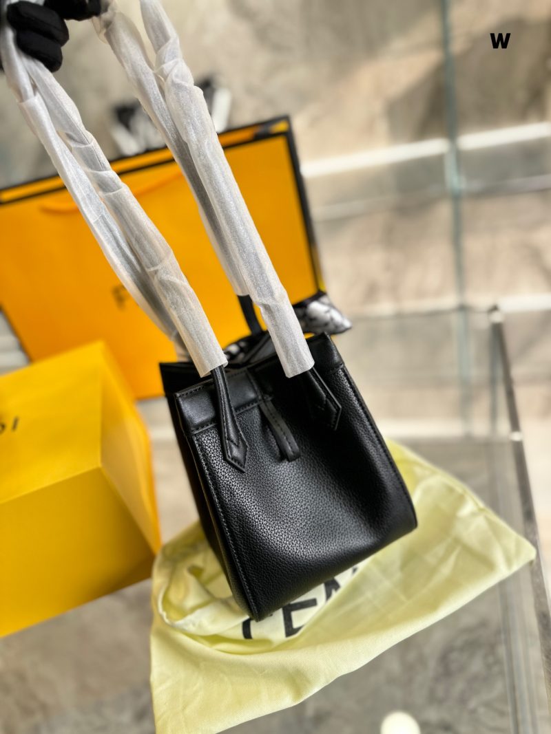 ReplicaDesignerBags 09YA5028