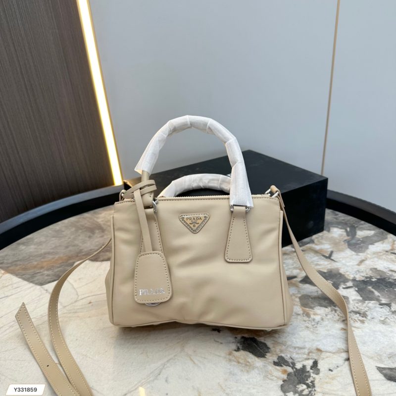ReplicaDesignerBags 05YA18444