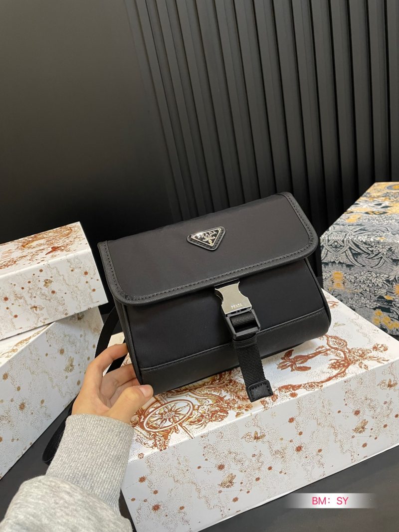ReplicaDesignerBags 05YA18815