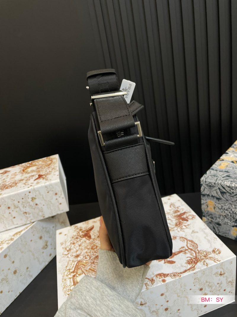 ReplicaDesignerBags 05YA18817