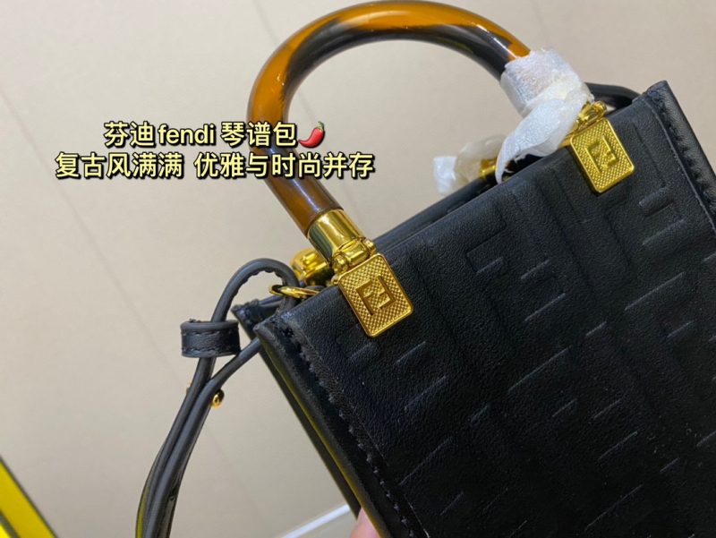 ReplicaDesignerBags 09YA5030
