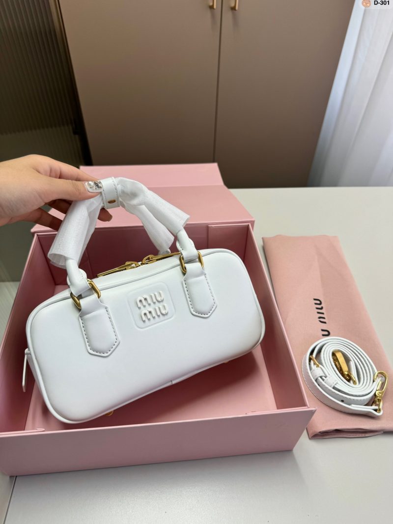 ReplicaDesignerBags 06YA16393
