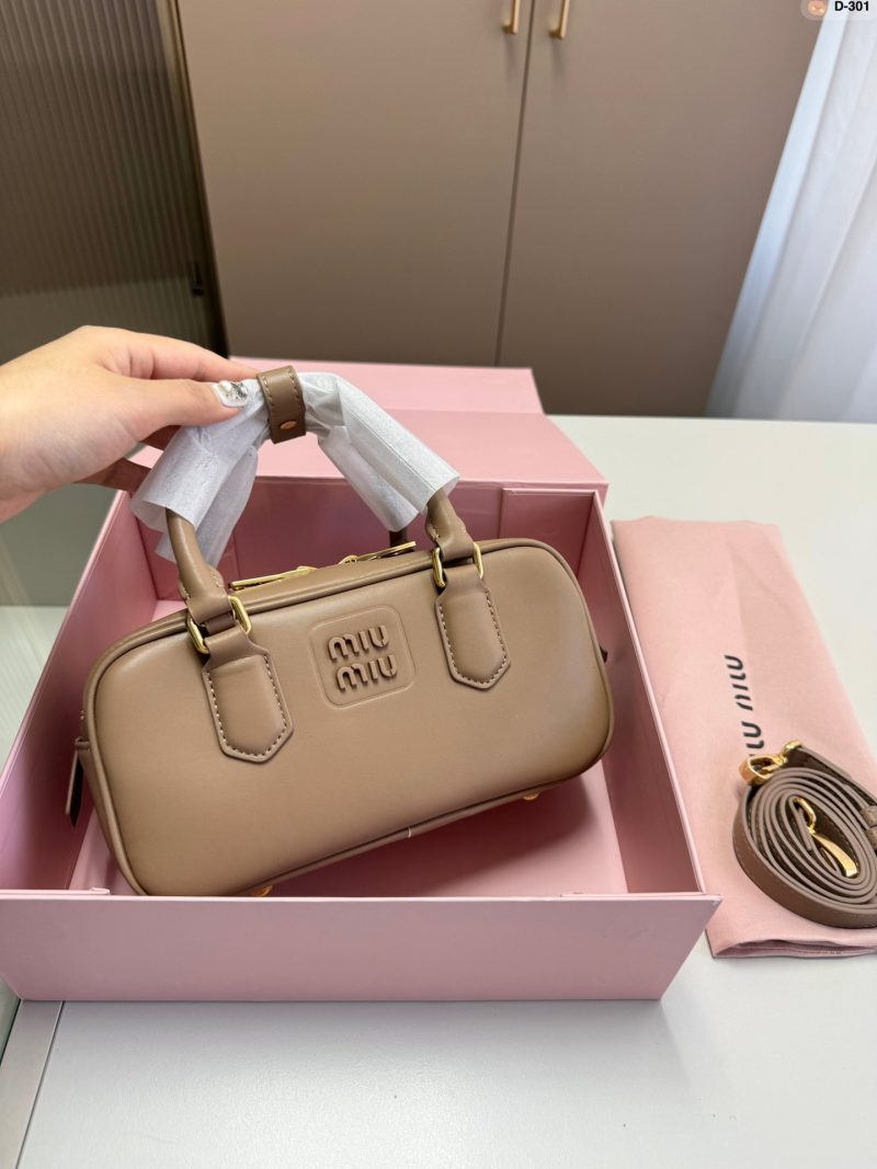 ReplicaDesignerBags 06YA16393