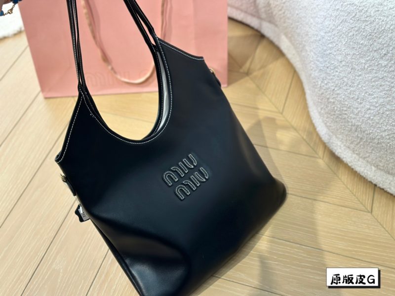 ReplicaDesignerBags 06YA16444