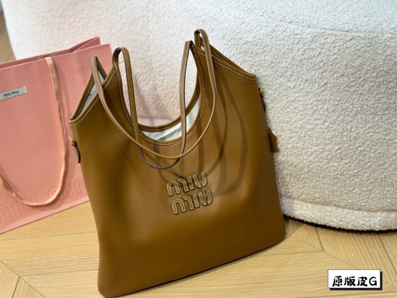 ReplicaDesignerBags 06YA16444