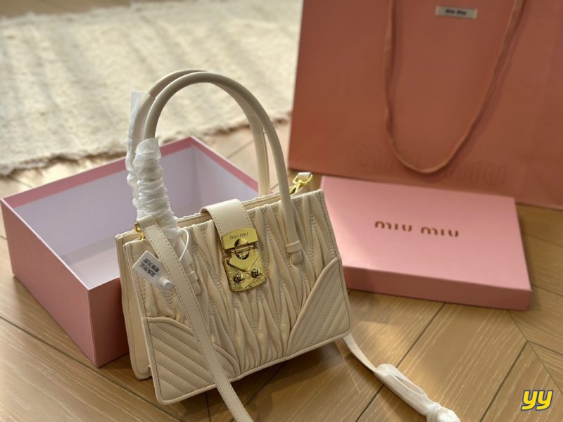 ReplicaDesignerBags 06YA16446