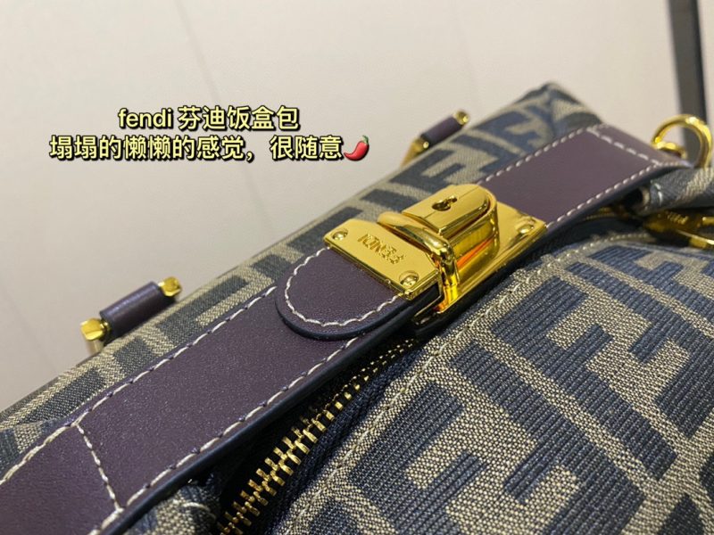ReplicaDesignerBags 09YA6801