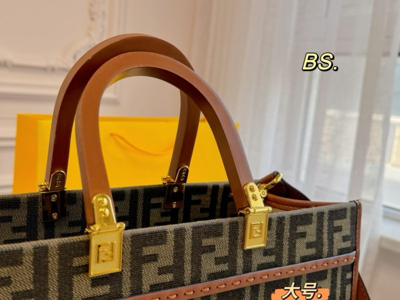 ReplicaDesignerBags 09YA7132