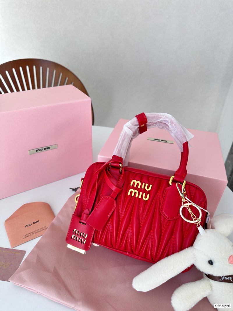 ReplicaDesignerBags 06YA16509