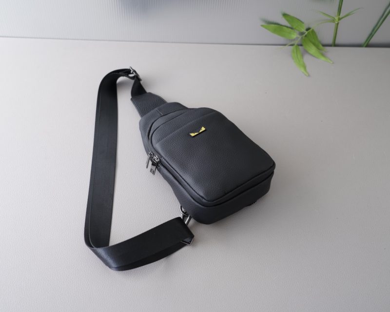 ReplicaDesignerBags 09YA7635