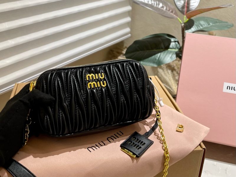 ReplicaDesignerBags 06YA15690