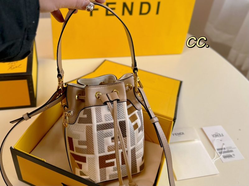 ReplicaDesignerBags 09YA5139