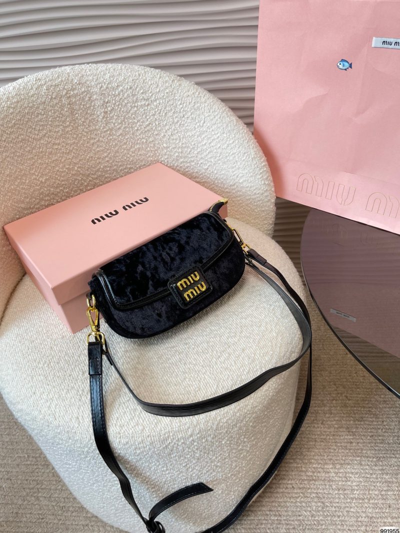 ReplicaDesignerBags 06YA16300