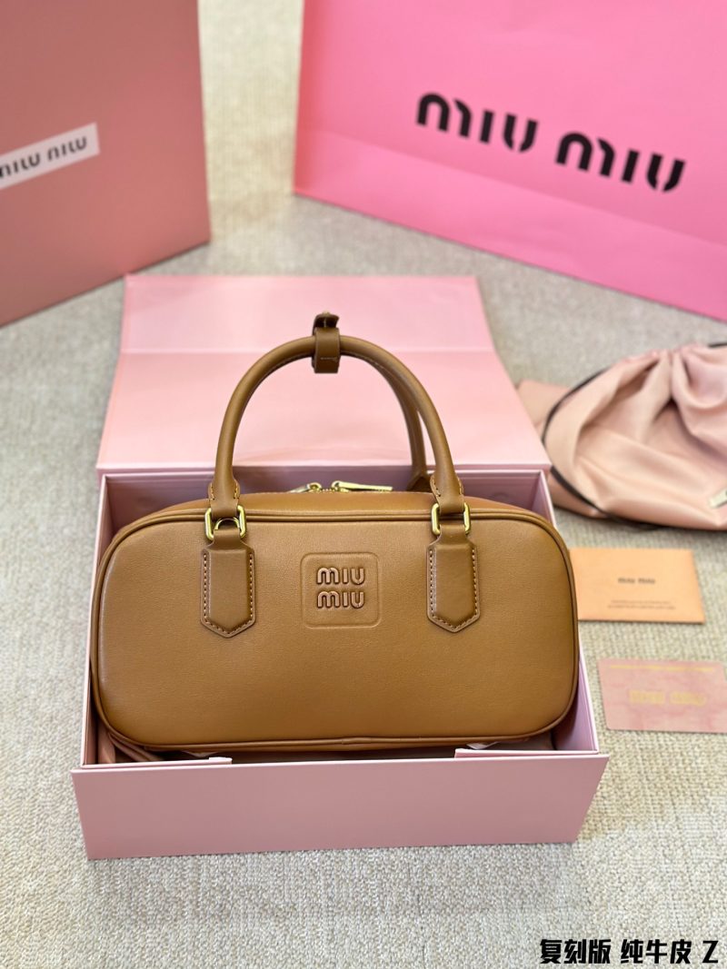 ReplicaDesignerBags 06YA15847