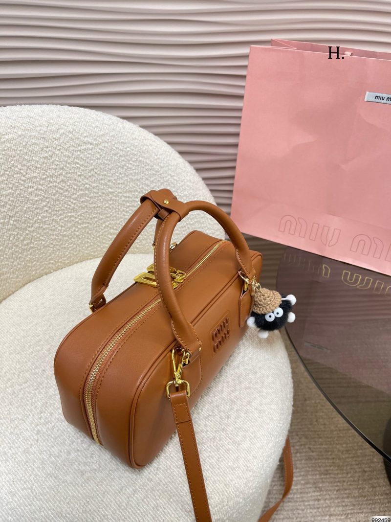 ReplicaDesignerBags 06YA16305