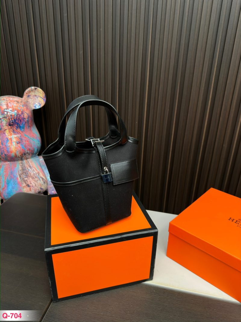 ReplicaDesignerBags 04YA501