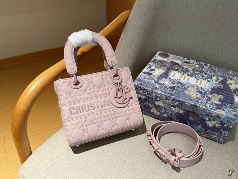 ReplicaDesignerBags 10YA2637
