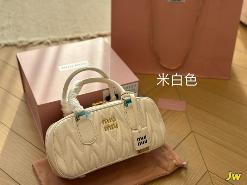 ReplicaDesignerBags 06YA15777