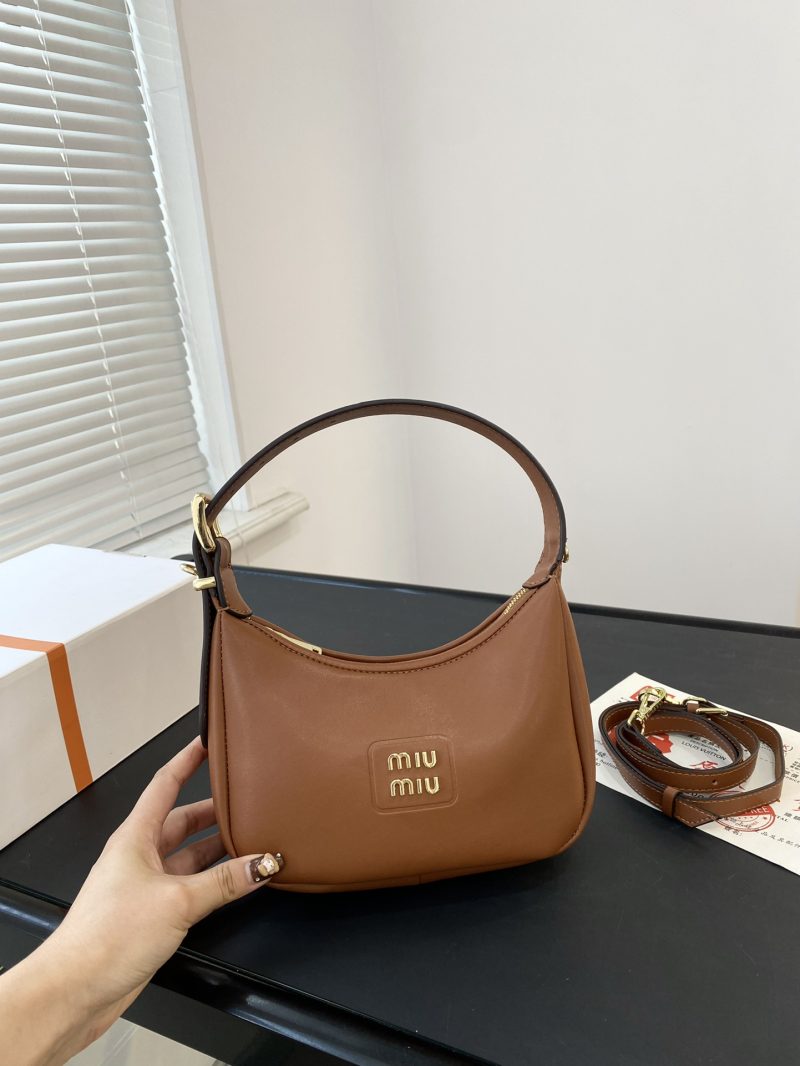 ReplicaDesignerBags 06YA16560