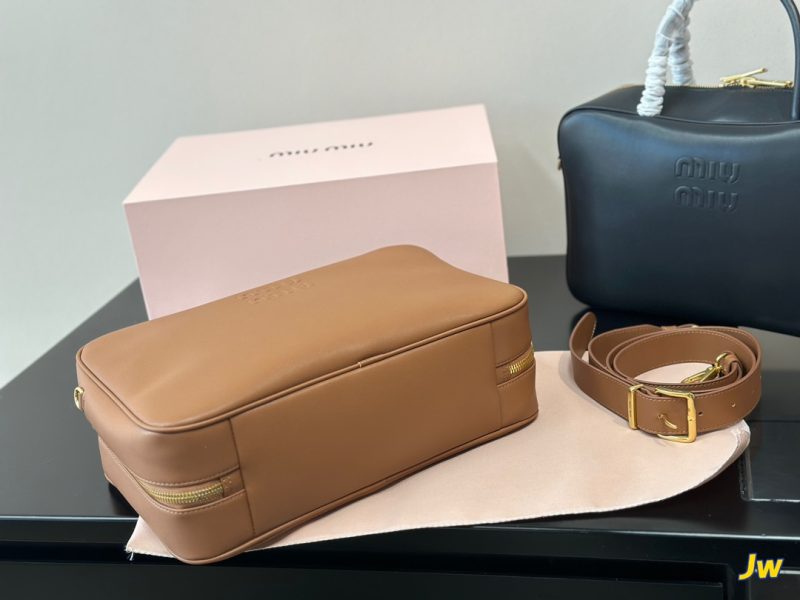 ReplicaDesignerBags 06YA16462