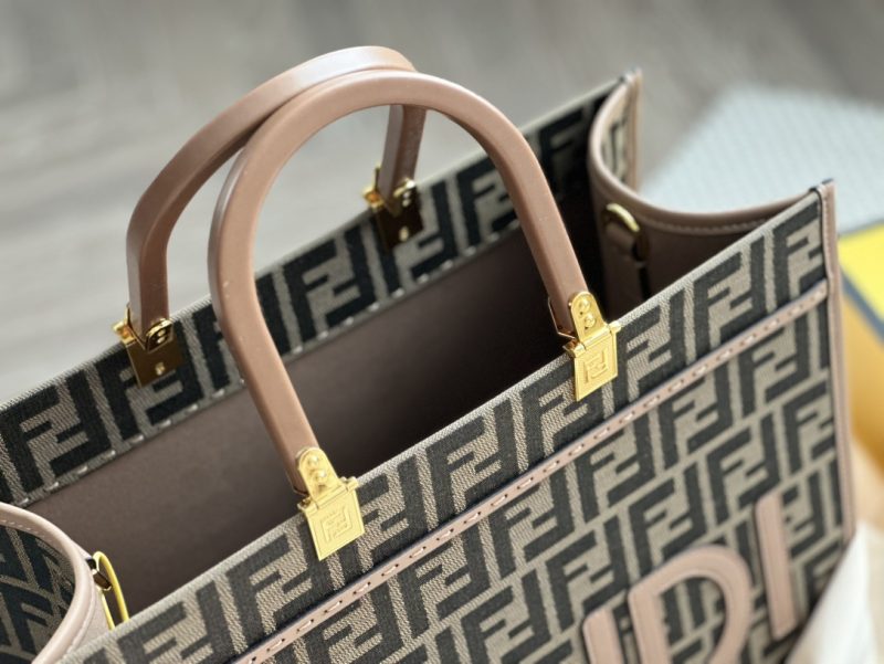 ReplicaDesignerBags 09YA5082