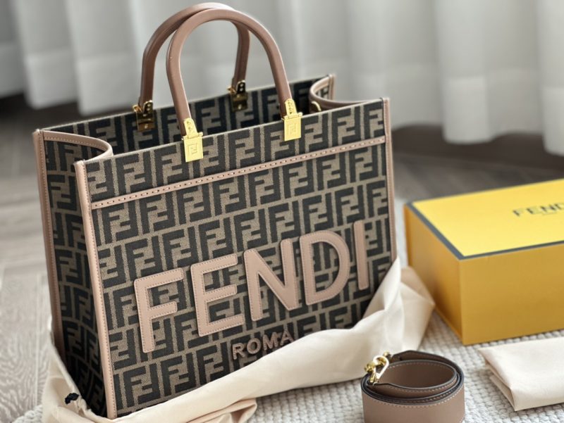 ReplicaDesignerBags 09YA5082