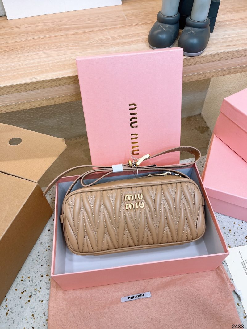 ReplicaDesignerBags 06YA16375