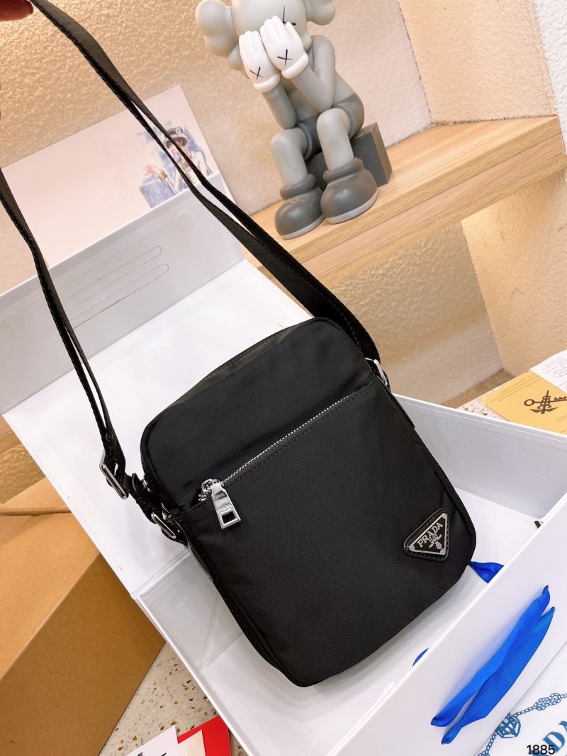 ReplicaDesignerBags 05YA18400