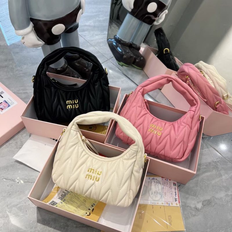 ReplicaDesignerBags 06YA16483