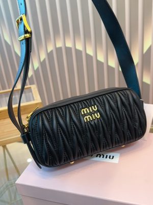 ReplicaDesignerBags 06YA16417