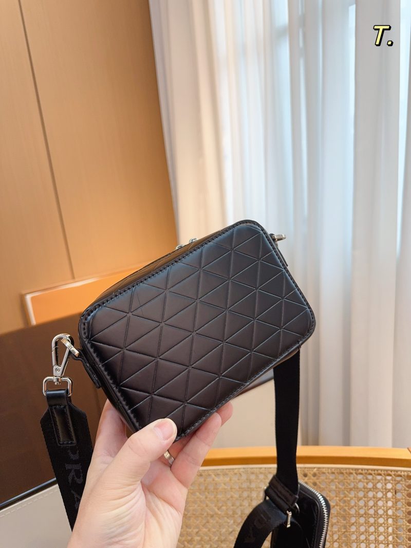 ReplicaDesignerBags 05YA18038