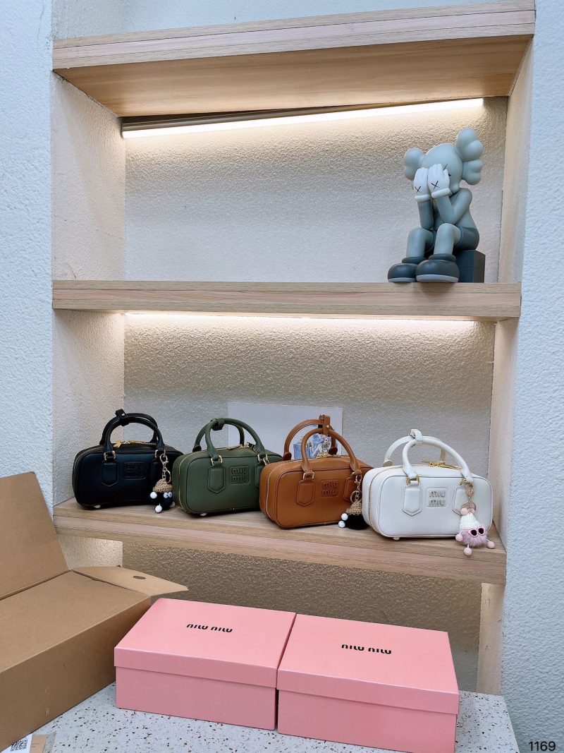 ReplicaDesignerBags 06YA16377
