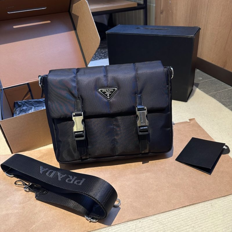 ReplicaDesignerBags 05YA18369