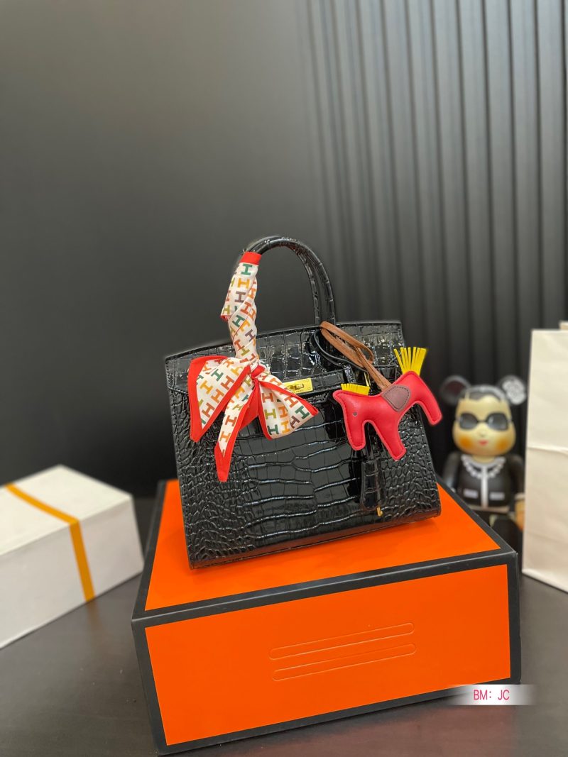 ReplicaDesignerBags 04YA561