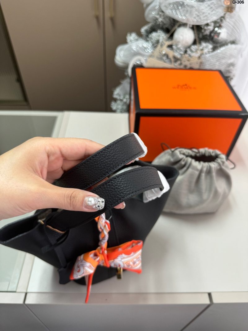 ReplicaDesignerBags 04YA703