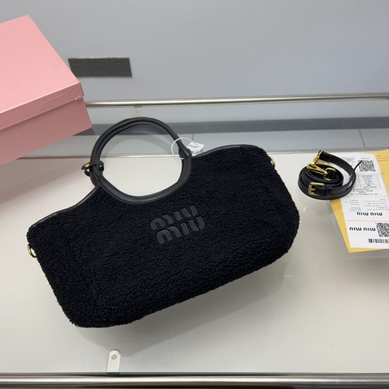 ReplicaDesignerBags 06YA16569