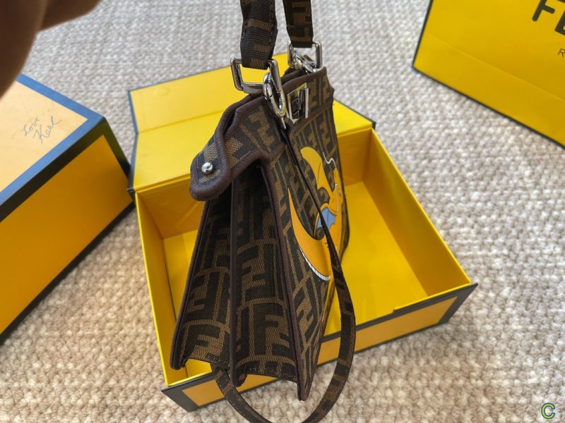 ReplicaDesignerBags 09YA7069