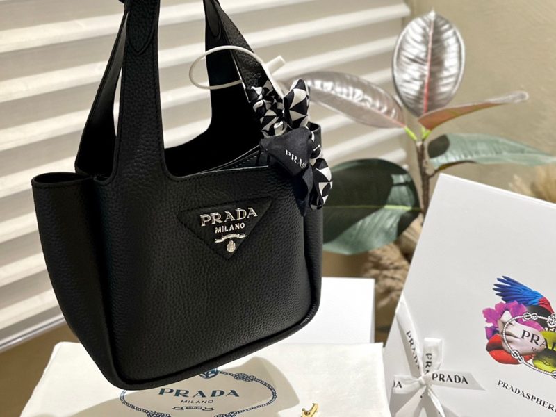 ReplicaDesignerBags 06YA15693