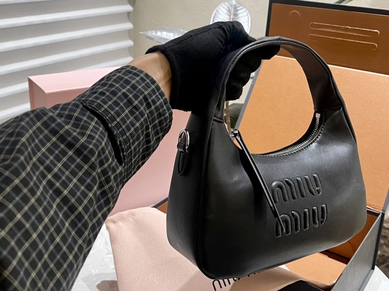 ReplicaDesignerBags 06YA16162