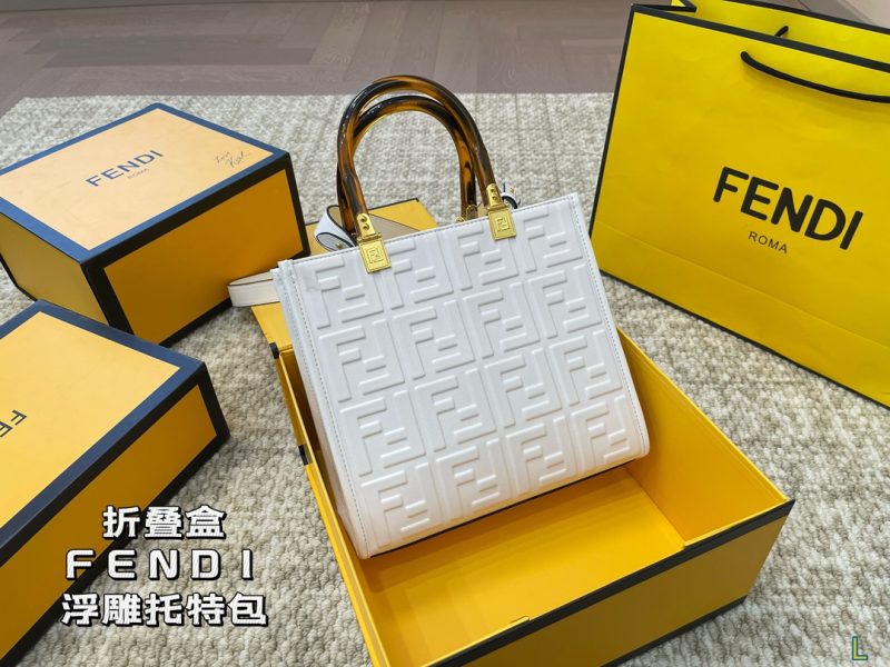 ReplicaDesignerBags 09YA7075