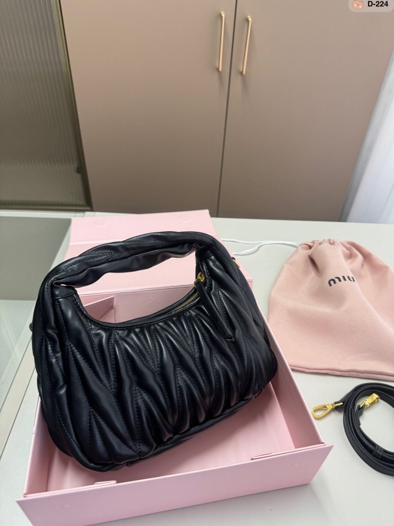 ReplicaDesignerBags 06YA16402